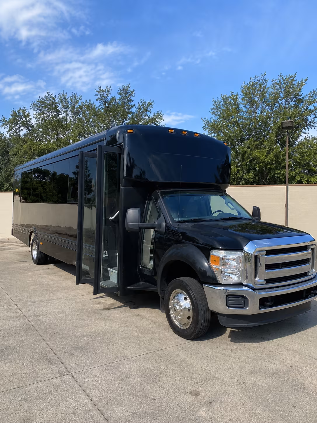 boca raton 20 passenger party bus