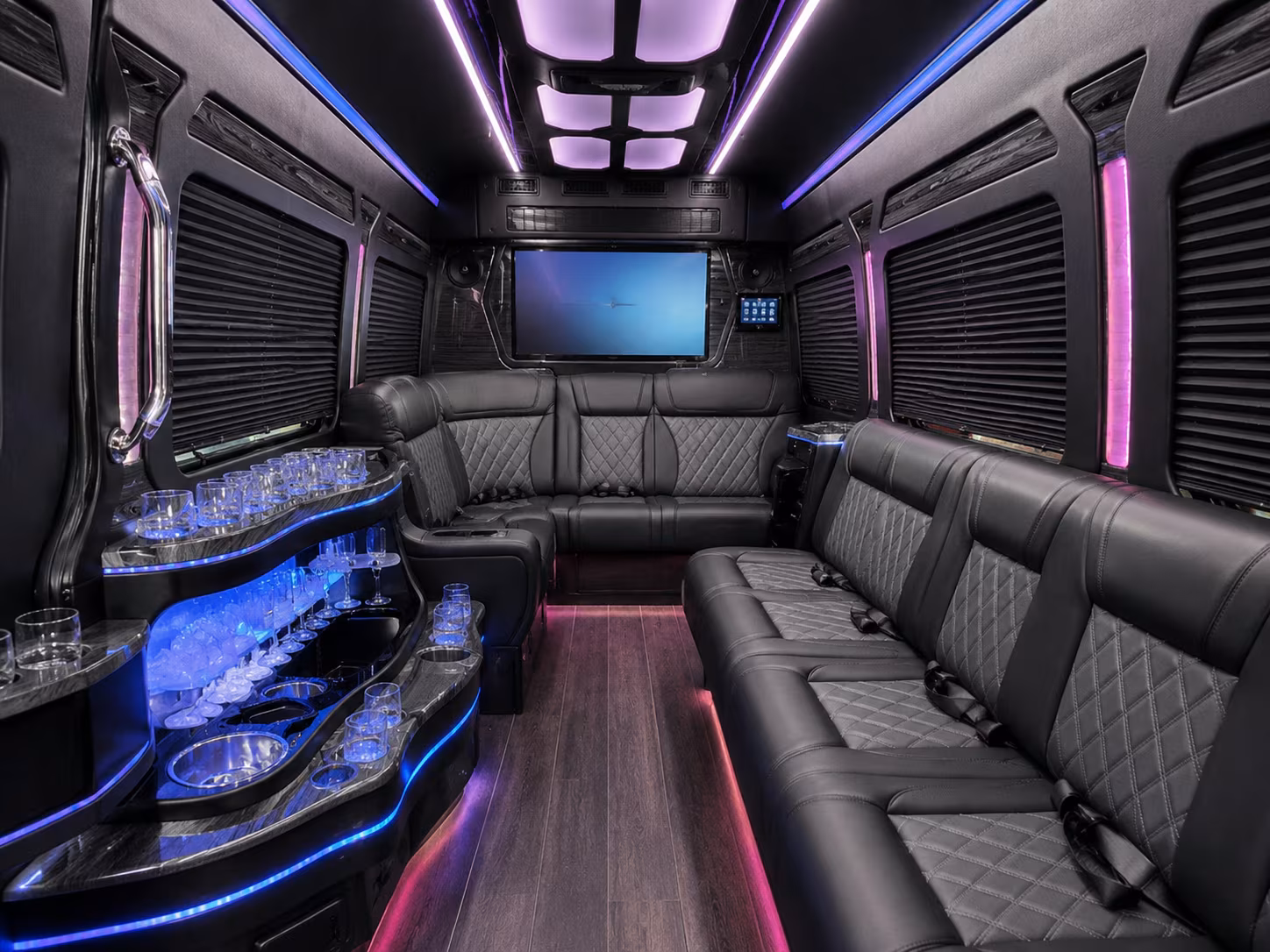 buses for west boca raton and glades road prom pickup loops
