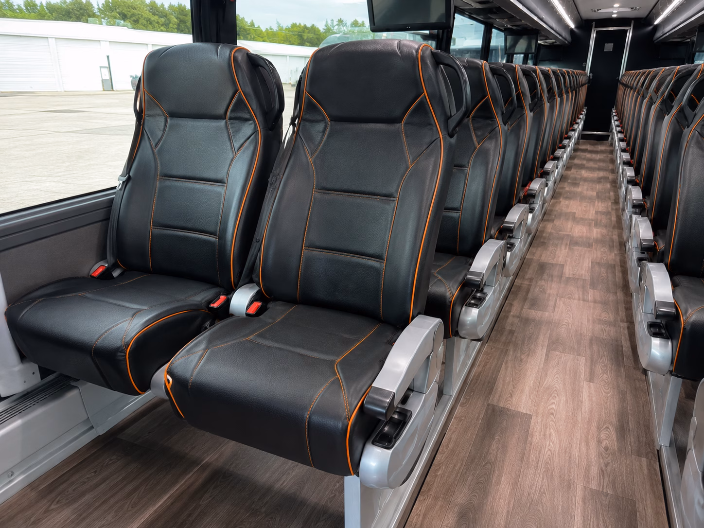 charter buses to the palm beach food wine festival and boca bacchanal