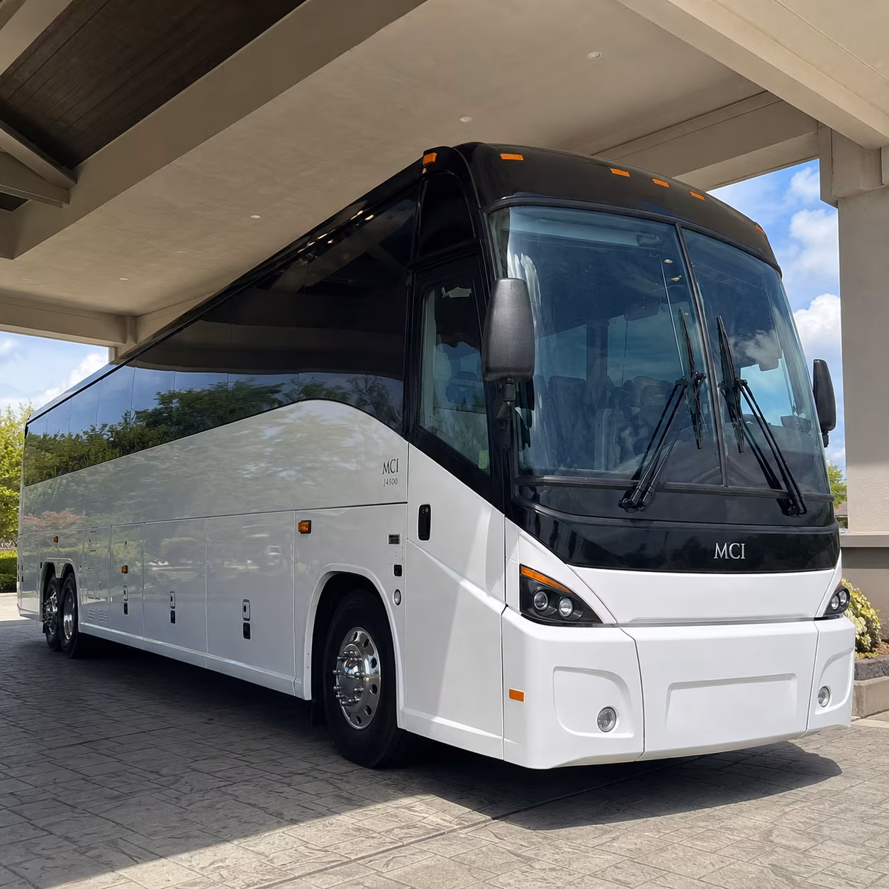 recurring shuttle service for shift workers and warehouse groups in west boca